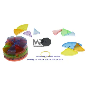 משחק שברים וצורות שקוף צבעוני.